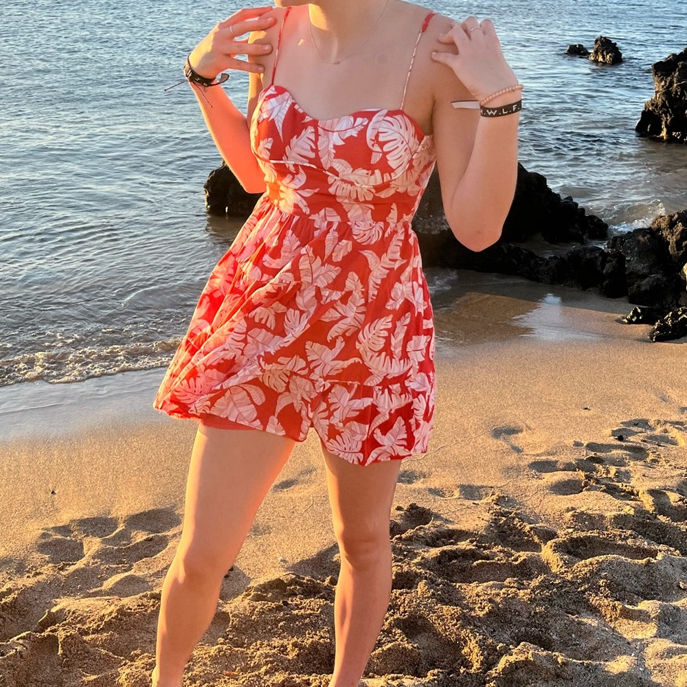 Mahina women’s floral dress